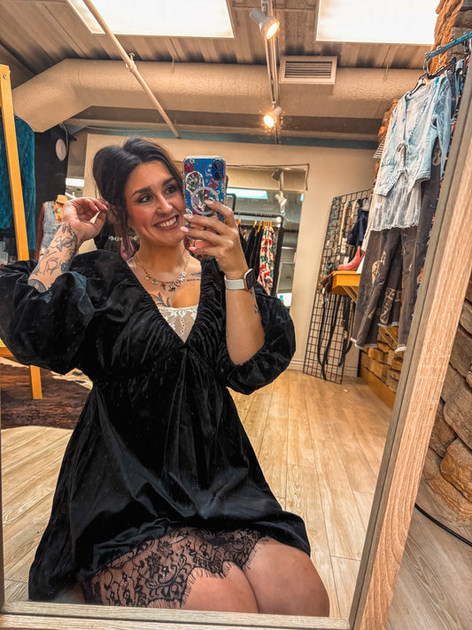 Velvet Puff Midi Dress