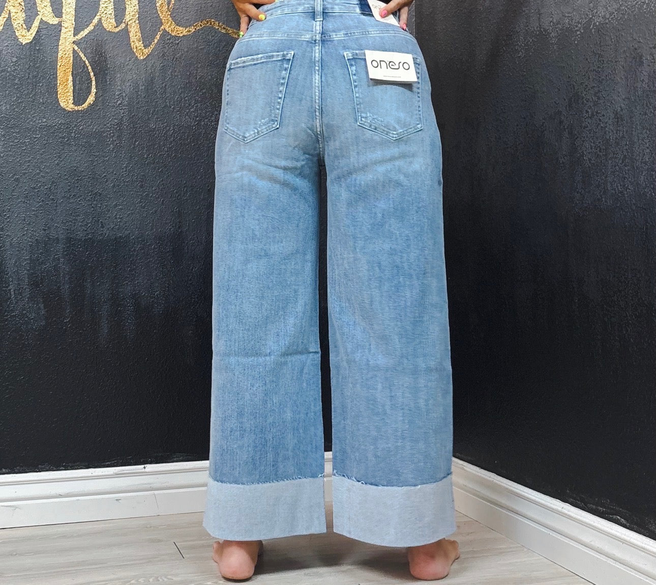 Oneso High Rise Wide Leg - Cuffed
