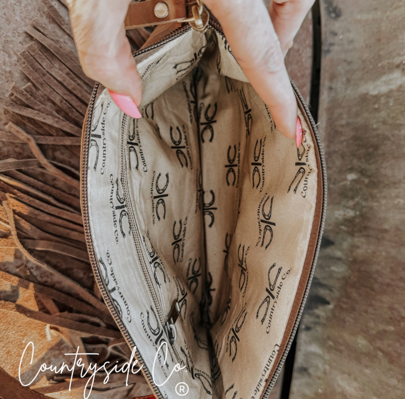 Fortworth Cowhide Crossbody